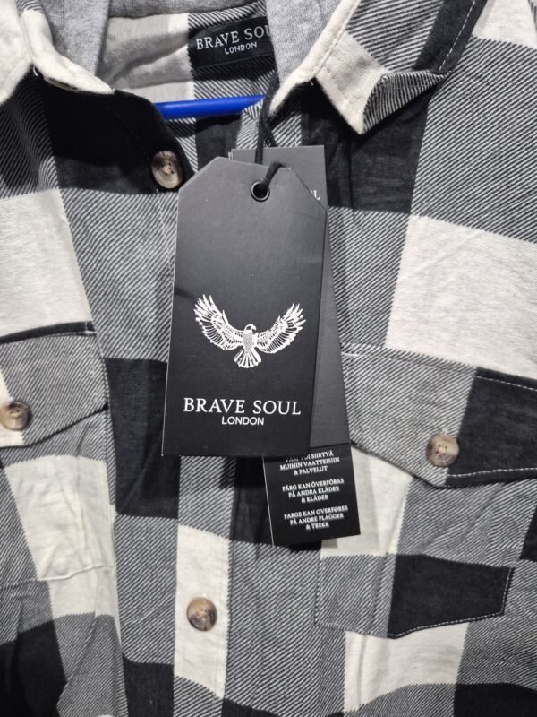 Kemishe Brave Soul - Figura 2