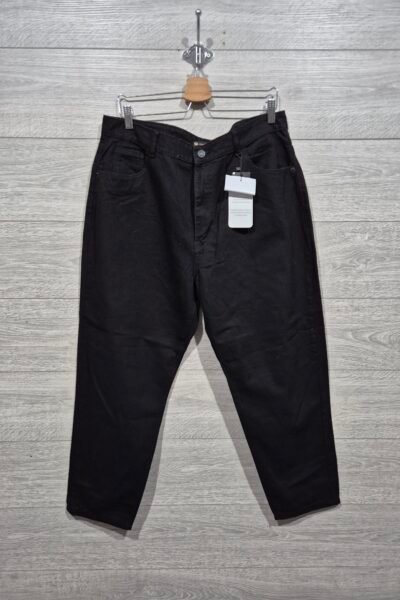 Pantallona ISawItFirst